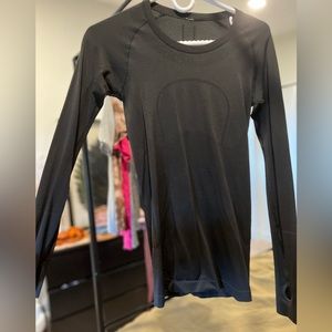 Lululemon Swiftly LS